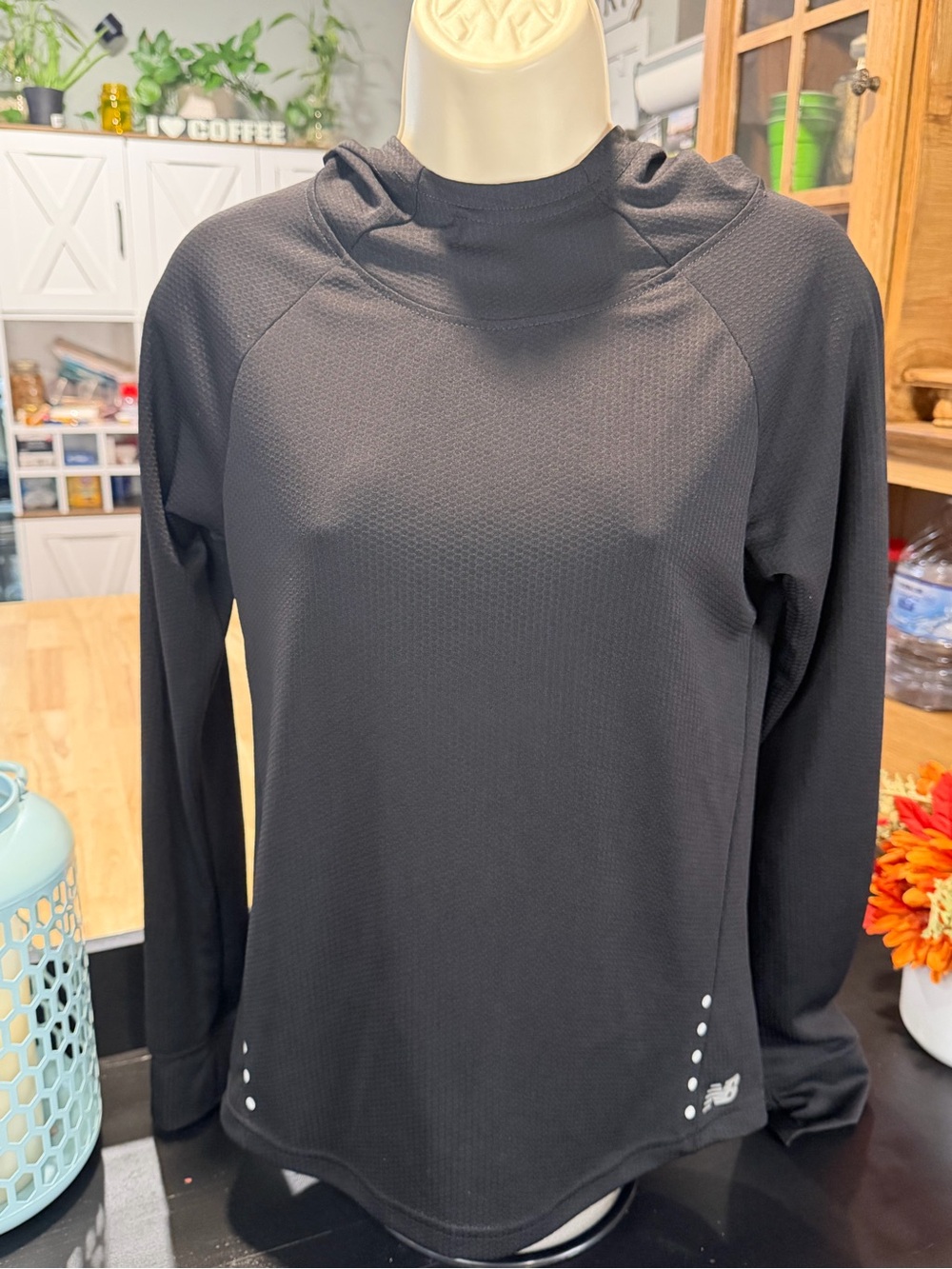 New Balance Black Long-Sleeve Hooded Active Top